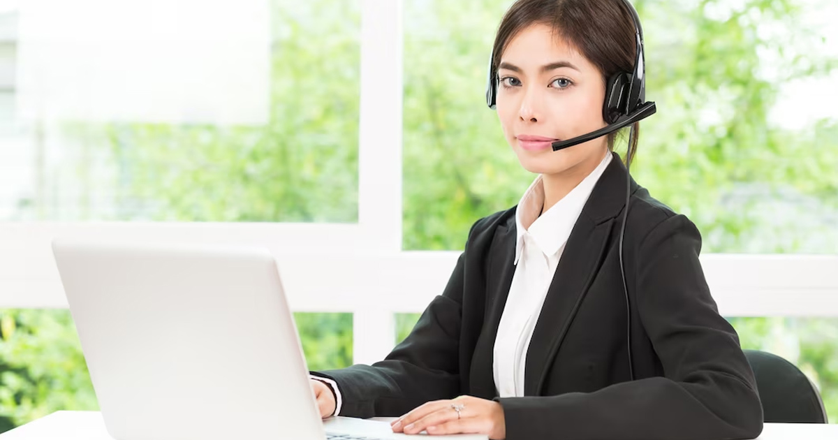 Tai nghe và biểu tượng trò chuyện, đại diện cho hỗ trợ khách hàng 24/7 tại Go88 Tài Xỉu